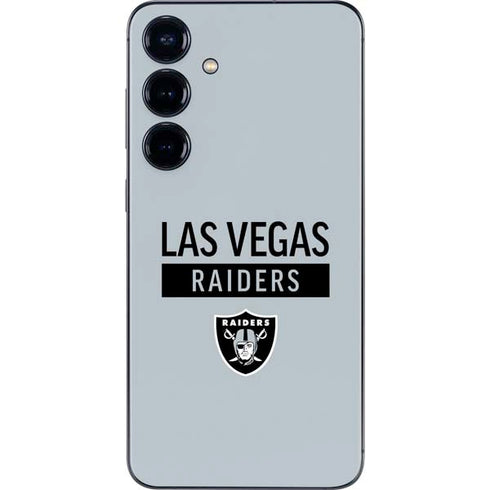 NFL Las Vegas Raiders Silver Performance Series Galaxy S25 Skin